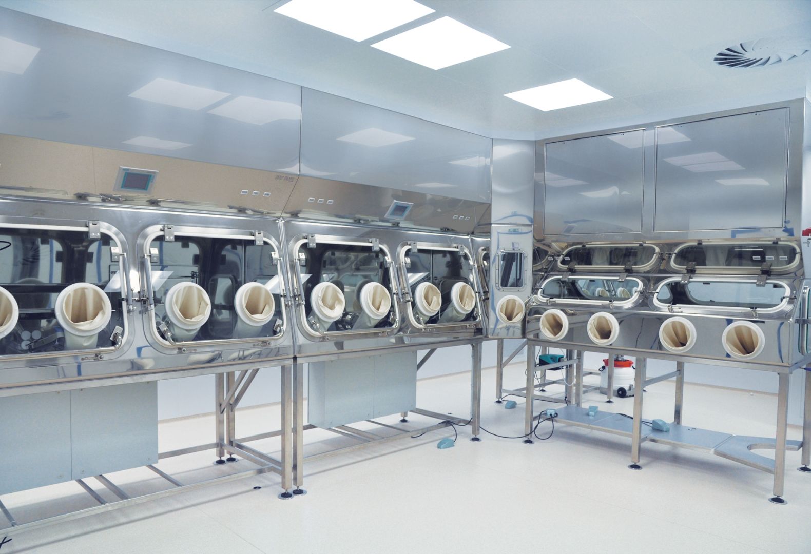Isolator für die Arbeit mit Geweben